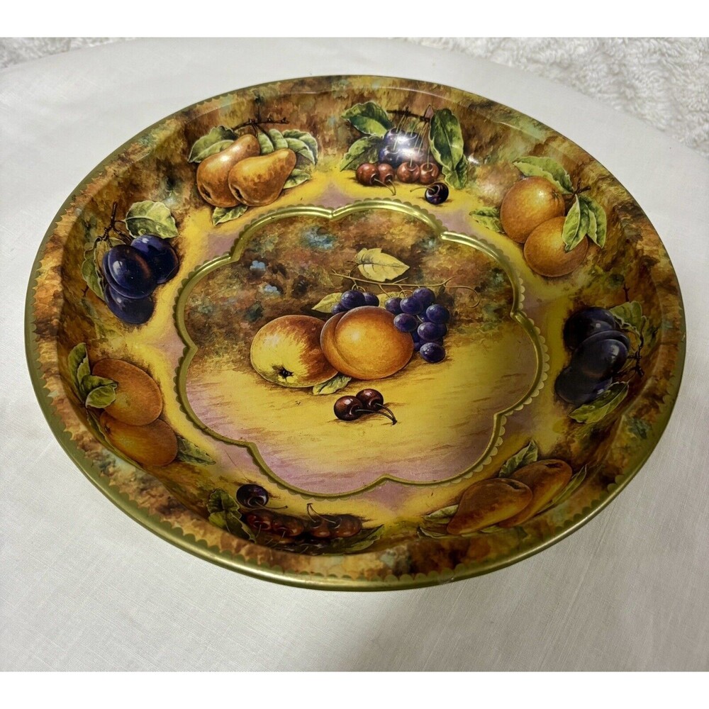 Vintage 1971 Daher Decorated Ware Round Metal Tin Fruit Tray Bowl England